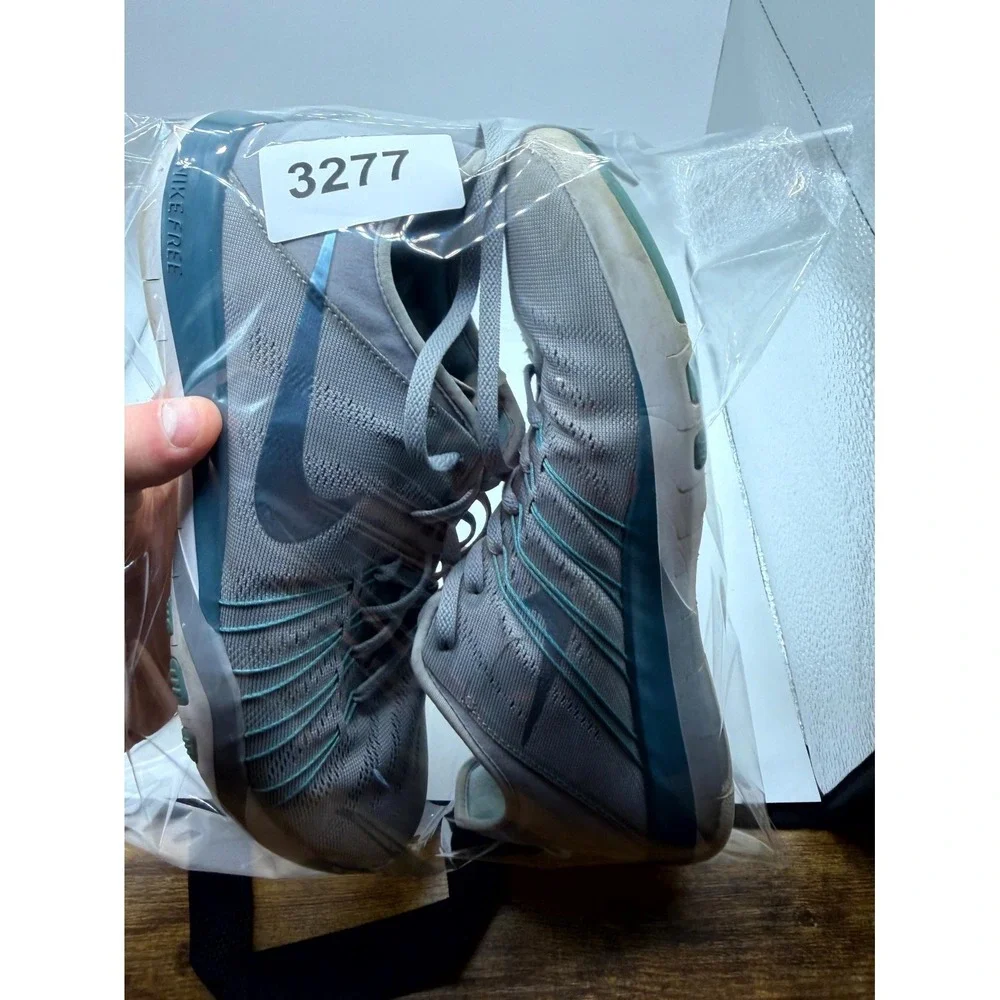 Nike Free TR 6 833413-007‎ Womens 9 Sneaker Wolf Gray Blue Mesh Running Shoes